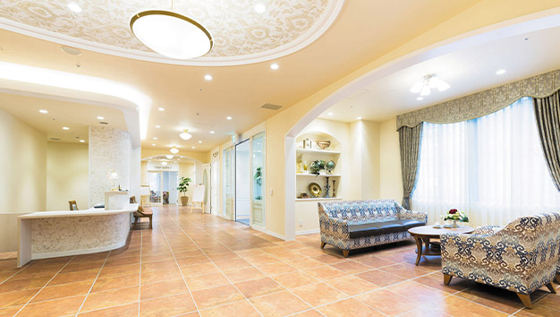 エントランスホール（フロント）